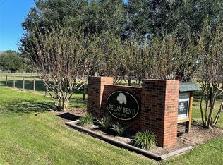 Oak Forest Rd, Damon, TX 77430