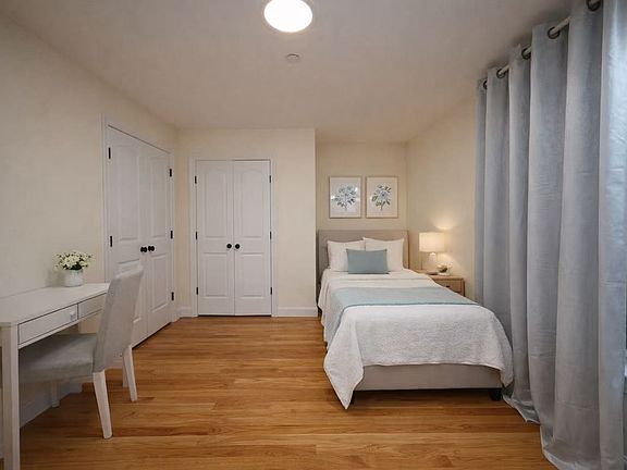 5th image of 20 Bamberger Ln
