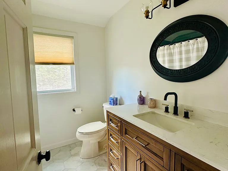 16 Dillingham Ave — Photo 33