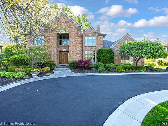 3rd image of 3653 Cedar Brook Dr