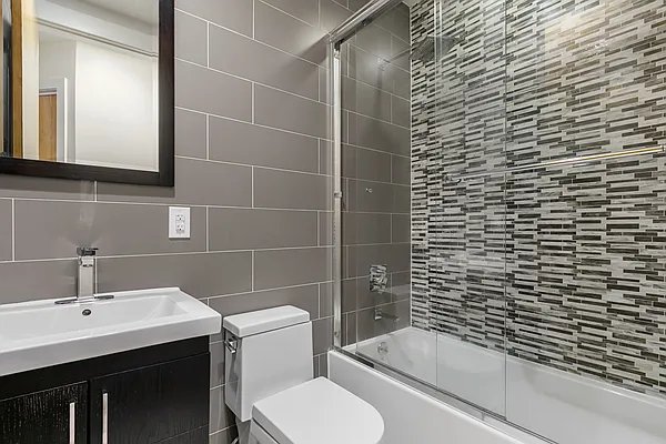 Rented by Corcoran | media 19
