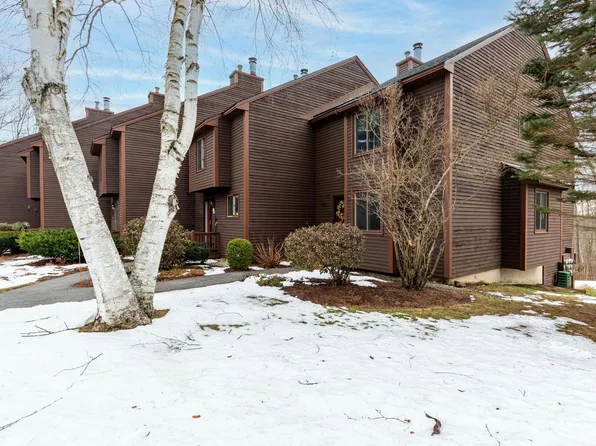 66 Thornhill Road #66, Stratham, NH 03885