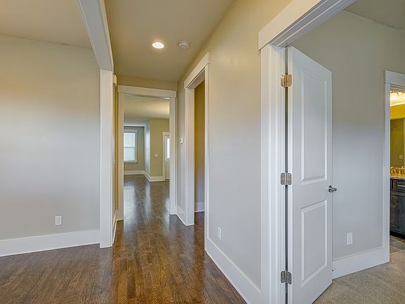 5th image of 1314 Fairbanks St