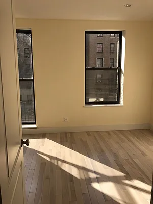 Rented by Newcastle Realty Services | media 13