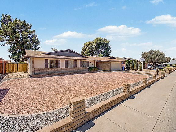 5th image of 4557 W COLUMBINE Drive