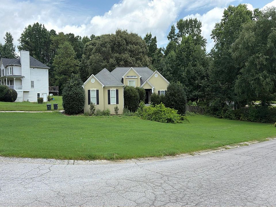 1st image of 18 Camden Knl