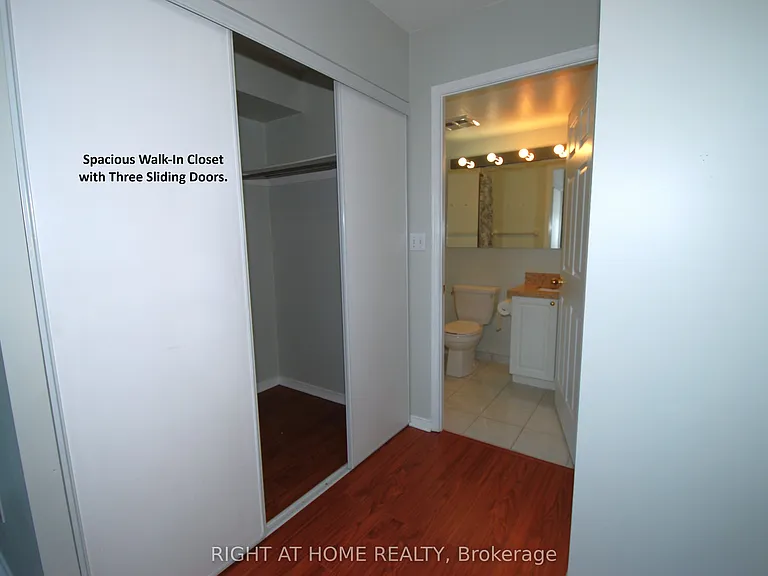39 Pemberton Ave #1009 — Photo 14