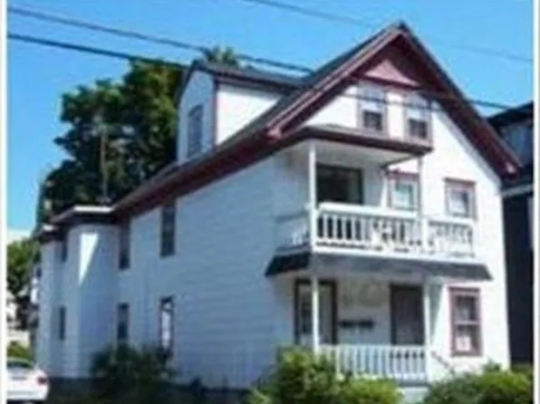 17 Inman St, Lawrence, MA 01843