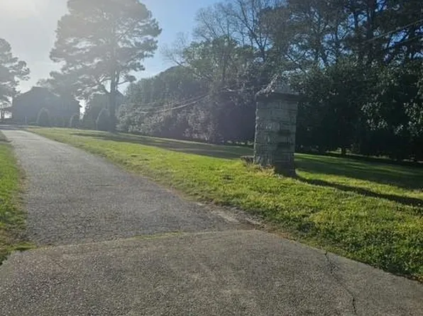 6153 Powhatan Ave, Norfolk, VA 23508