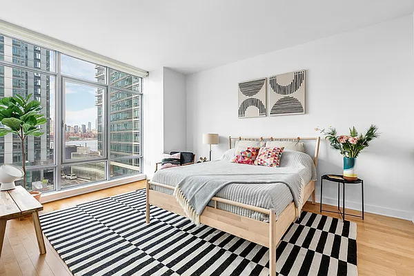 Sold by Compass | media 15