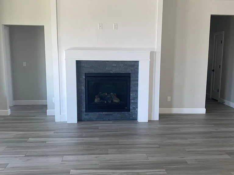 15233 Caspian Ln — Photo 5