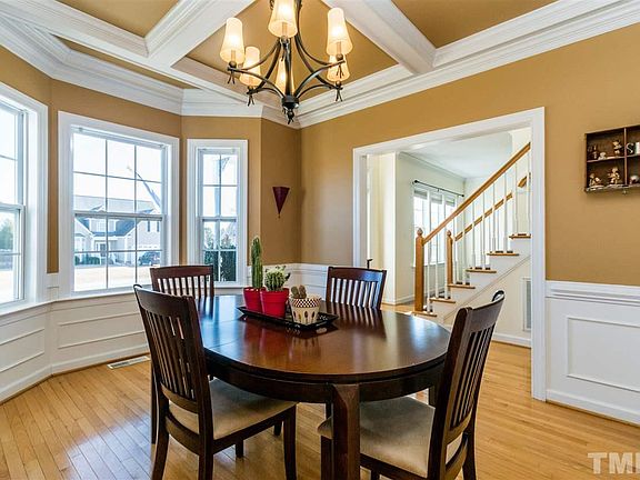 4th image of 439 Windgate Dr
