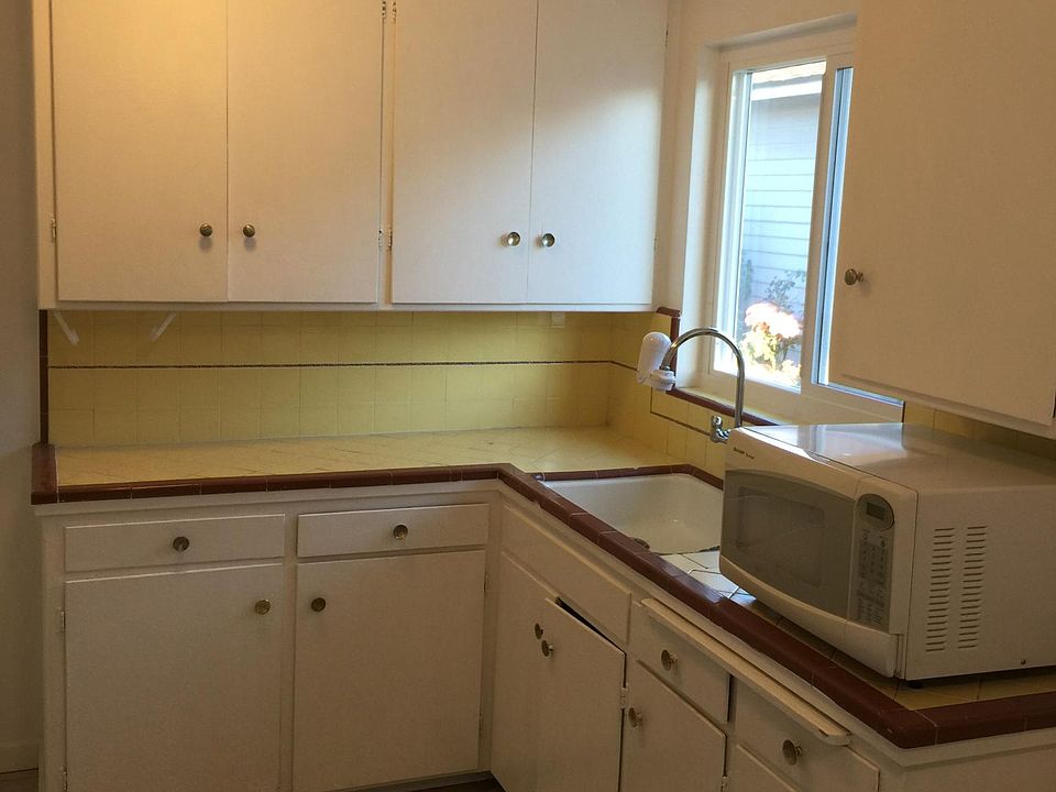 1st image of 317 N 10th St #B