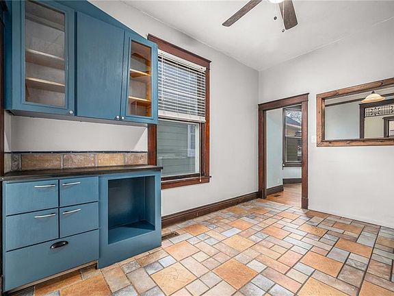5th image of 3953 Wyoming St