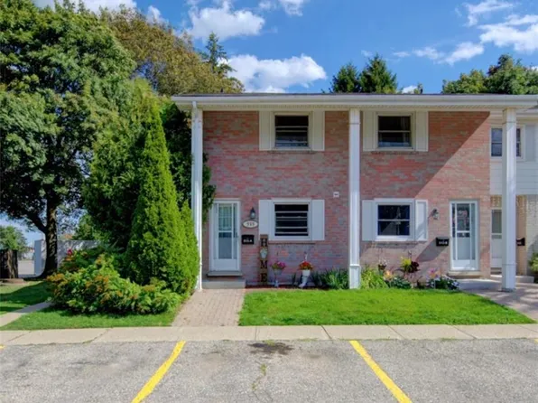 513 Weber St N #A, Waterloo, ON N2L 4G1