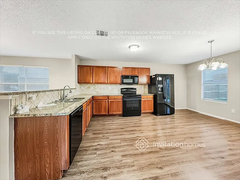 510 Del Mar Dr — Photo 9