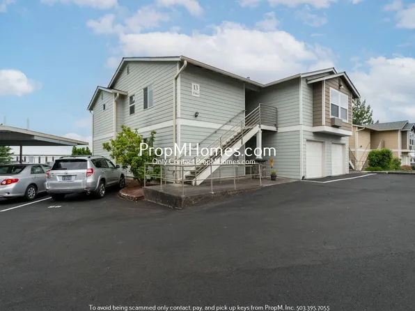 15064 NW Central Dr APT 1302, Portland, OR 97229