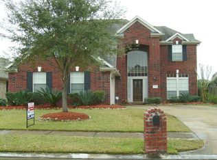 11008 Collingswood Dr, La Porte, TX 77571
