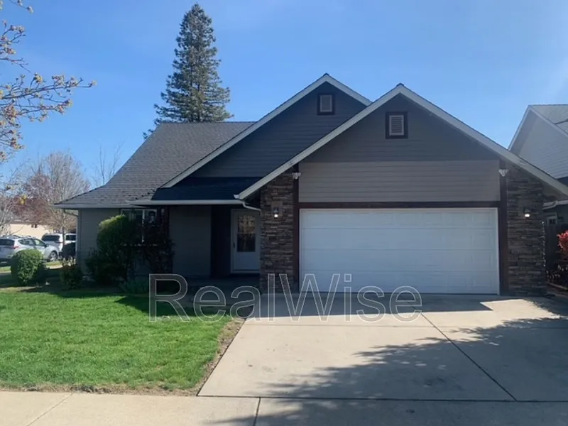 1188 SW Derek Ln
