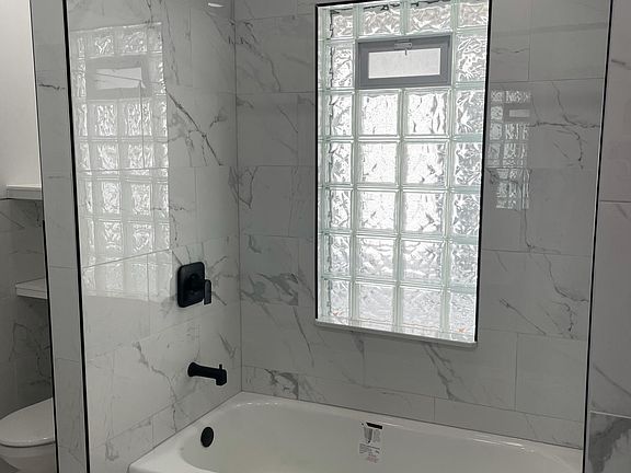 5th image of 31 Glendale Pl #2