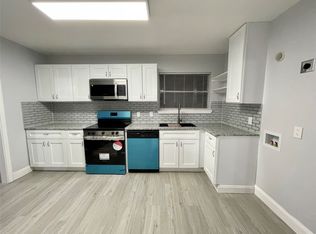 1305 S 1st St, Corsicana, TX 75110