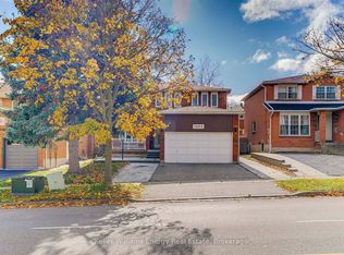 1695 Major Oaks Rd, Pickering, ON L1X 1X2