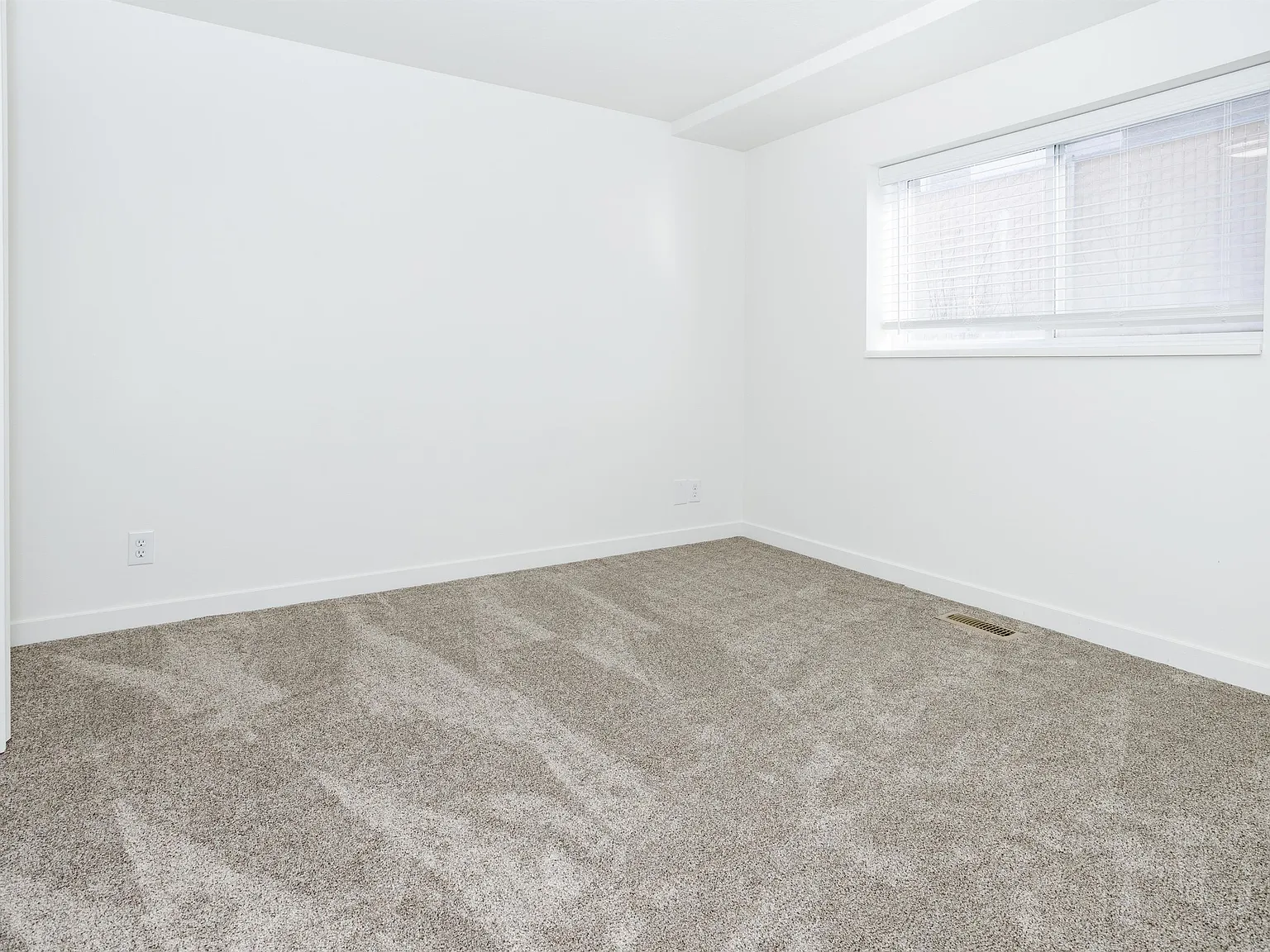 168 1/2 West 300 North - 1 — Photo 4