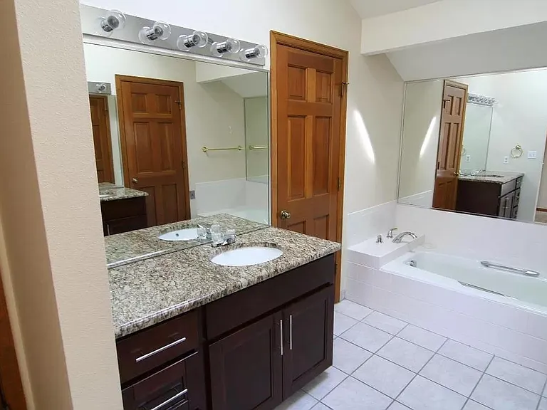 6236 S Macon Way — Photo 16