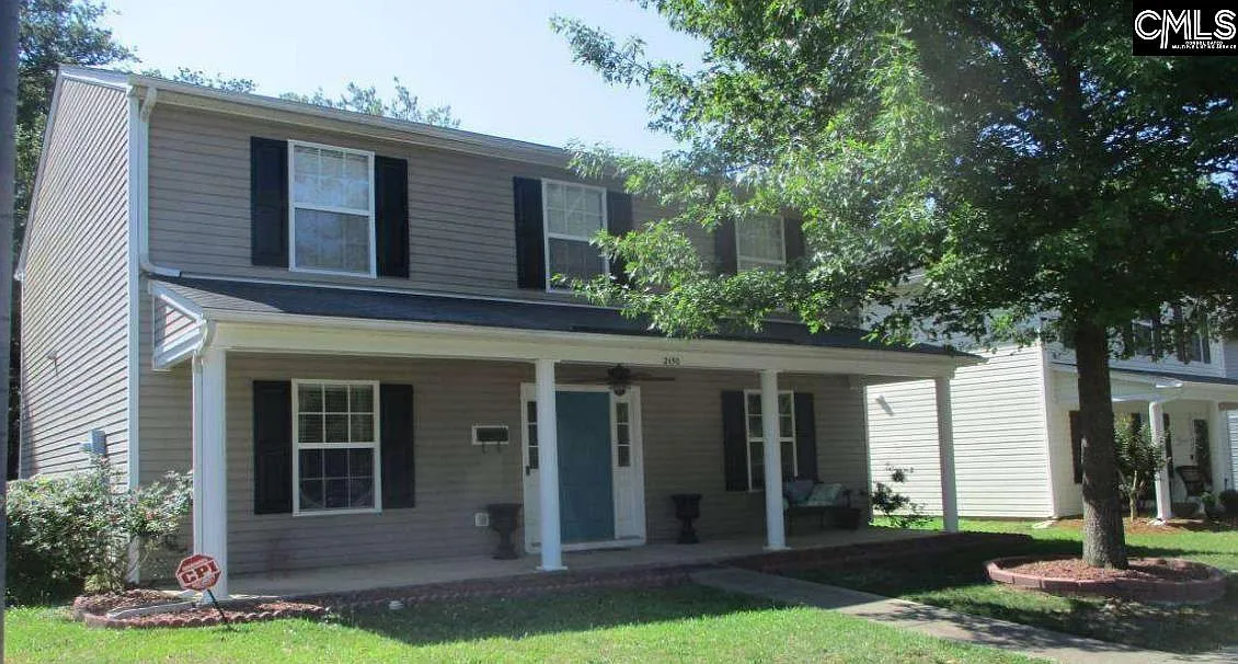 4 bed, 2047 sqft, $2,900 — Photo 1