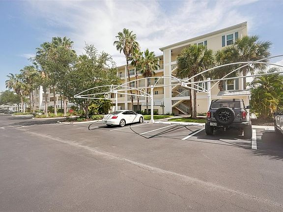 3rd image of 8409 Placida Rd Unit 405