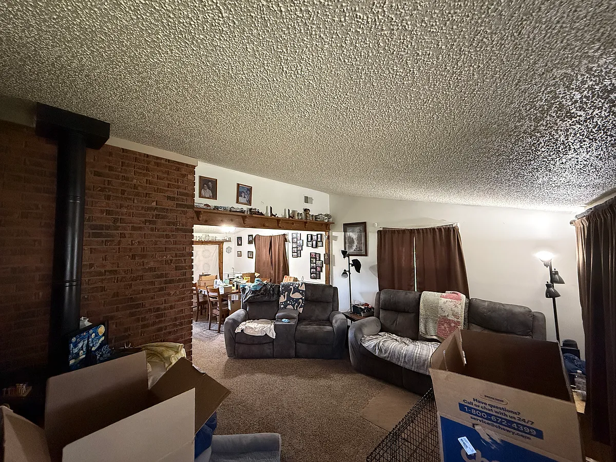 Building Photo - 820 Forest Dr