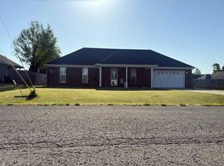 18741 Belmont Cir, Athens, AL 35613