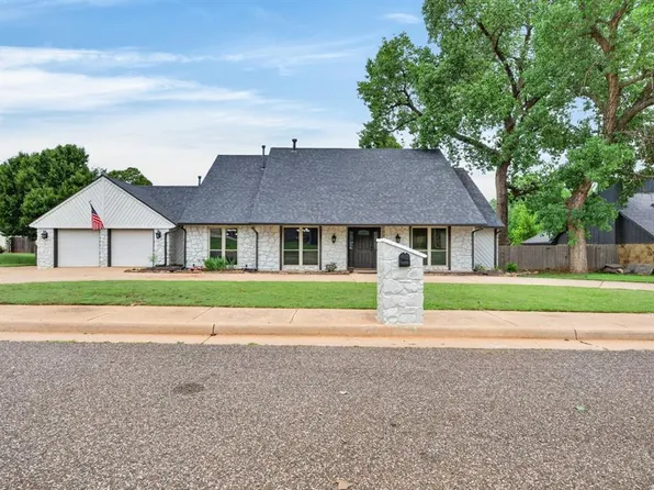 1809 Nighthawk Ct, Edmond, OK 73034