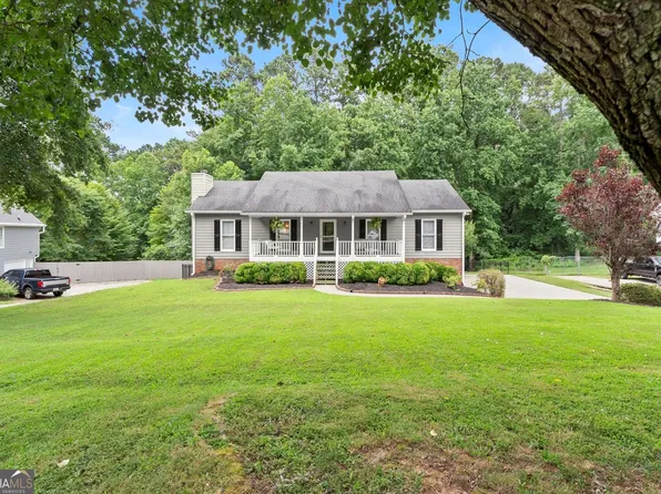 3932 Marguerite Dr NW, Acworth, GA 30101