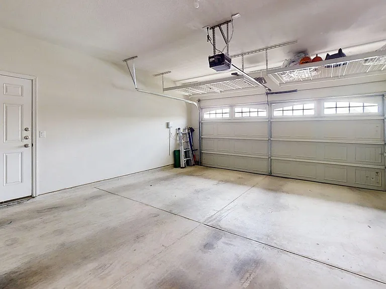 9010 Canopy Bnd — Photo 40