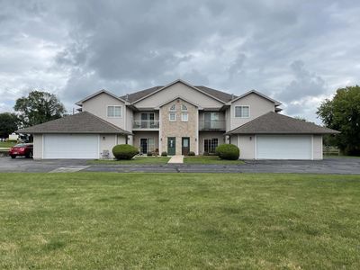 300 E Tyranena Park Rd APT 6, Lake Mills, WI, 53551