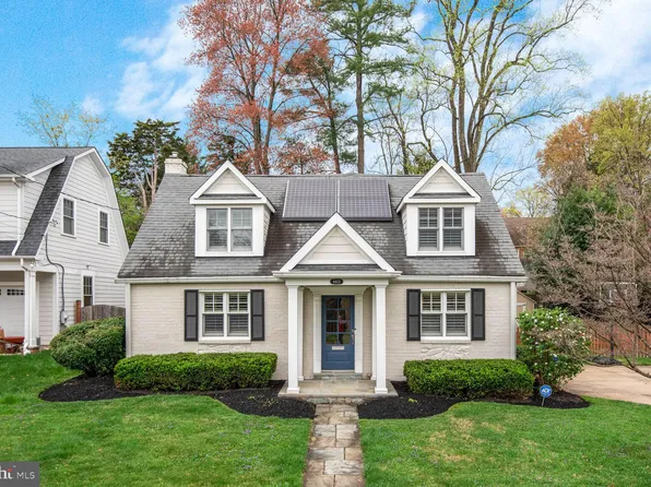 4403 Edgefield Rd, Kensington, MD 20895