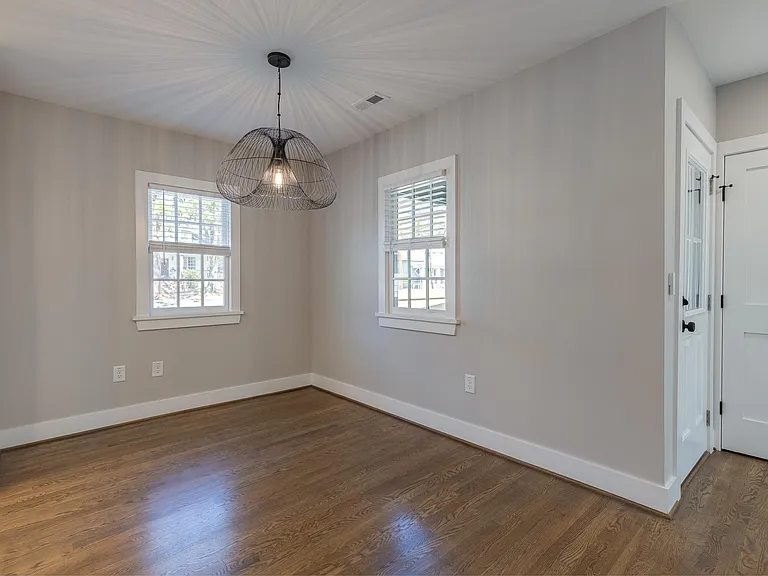 612 N Driver St — Photo 8