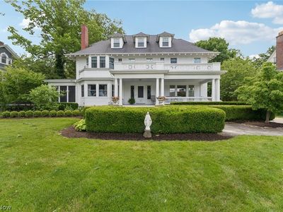 17835 Lake Rd, Lakewood, OH, 44107
