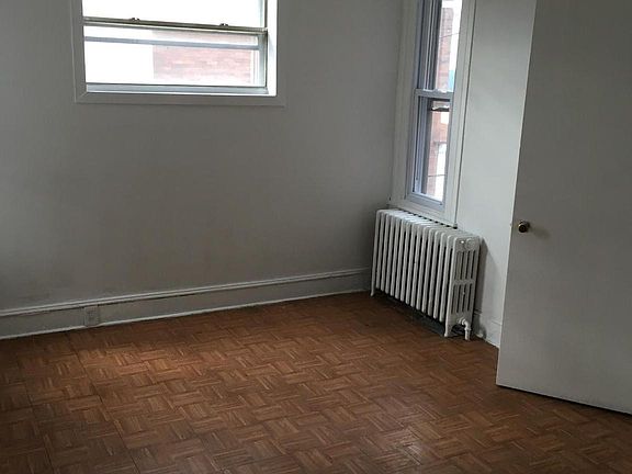 3rd image of 540 E Allegheny Ave #1