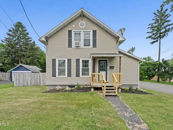 49 Kunker Avenue, Latham, NY 12110