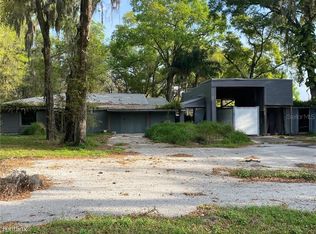3019 Lithia Pinecrest Rd, Valrico, FL 33596