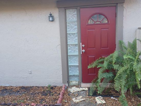 5705 NW 21st St #17-C, Lauderhill, FL 33313