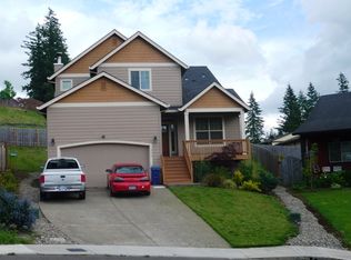 1244 NE Rockwell Dr, Estacada, OR 97023