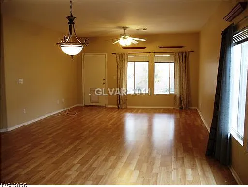2717 Dorado Vista St #0 — Photo 4