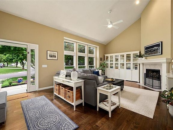 2nd image of 8014 W 121st Ter