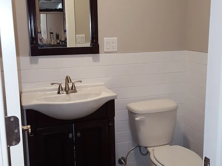 144 Manhattan Ave #3R — Photo 4