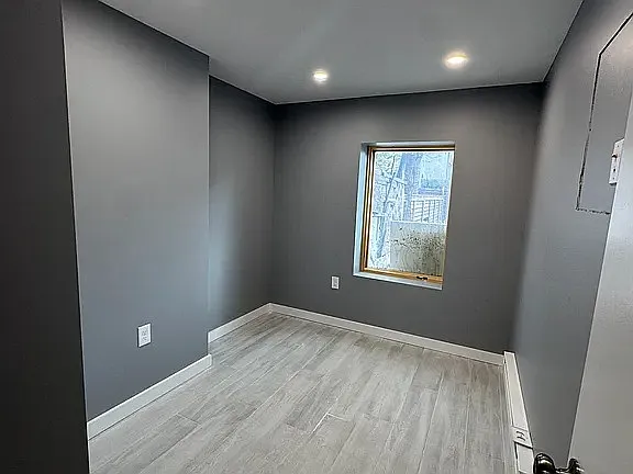 55 Lander St #A — Photo 4