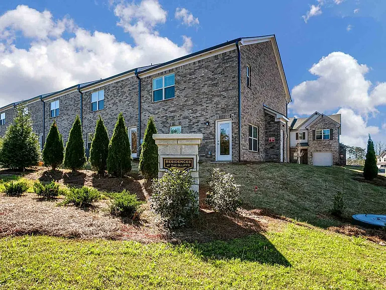 Covey Homes Bluffs