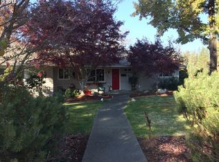180 Verna Ln, Grants Pass, OR 97527